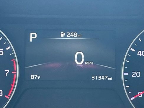 Used 2024 Kia Forte GT-Line w/ GT-Line Premium Package image 16