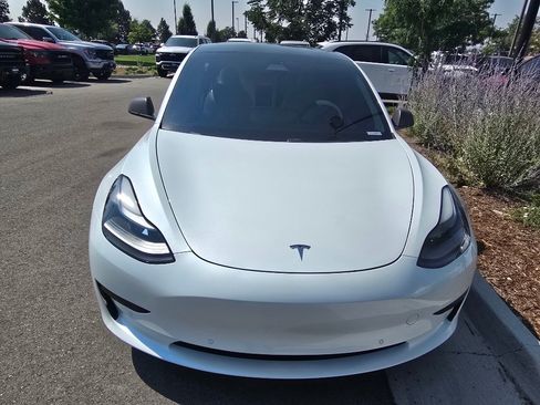 Used 2021 Tesla Model 3 Standard Range Plus RWD image 9