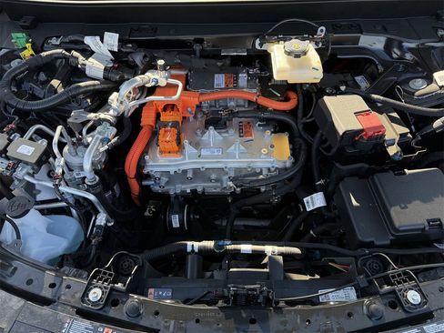 New 2026 Chevrolet Blazer EV LT w/ Super Cruise Package image 28