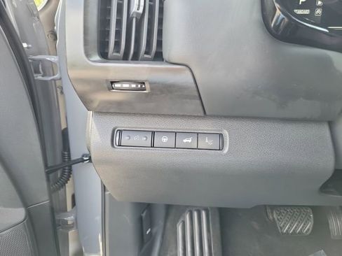 New 2026 Nissan Pathfinder Platinum w/ Cargo Package image 10