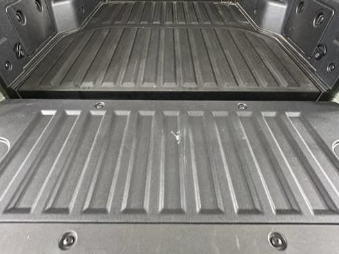 Certified 2025 Hyundai Santa Cruz SE FWD image 27
