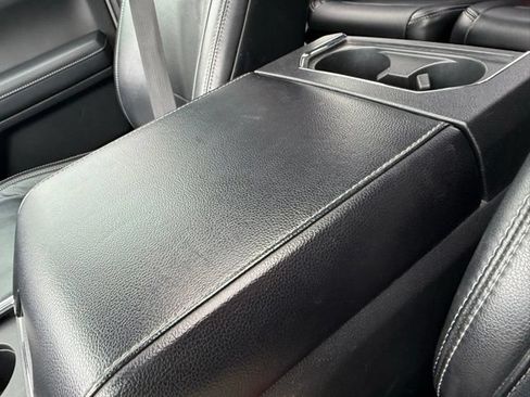 Used 2019 Ford F250 Lariat w/ Lariat Ultimate Package AWD/4WD image 34