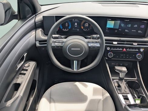 New 2026 Hyundai Santa Cruz SEL FWD image 15