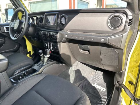 Used 2023 Jeep Wrangler Sport image 12