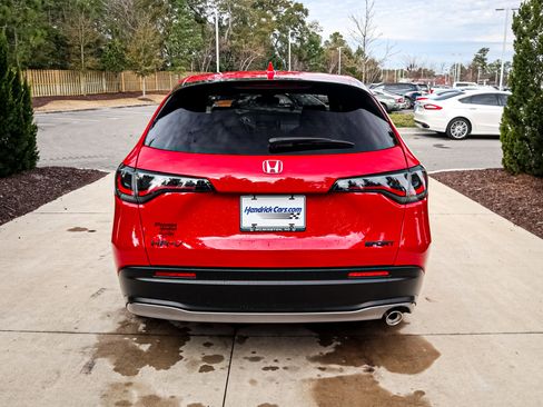 Certified 2026 Honda HR-V Sport image 9