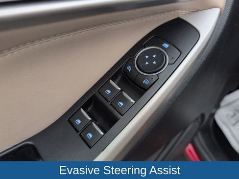 Used 2020 Ford Explorer XLT w/ Equipment Group 202A image 37