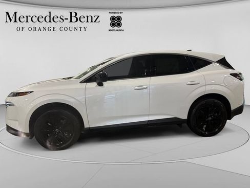 Used 2025 Nissan Murano SV w/ Cargo Package AWD/4WD image 2