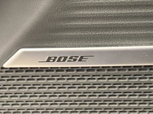 Used 2025 Hyundai Santa Fe Limited image 33