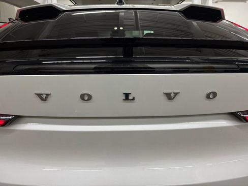 Used 2023 Volvo C40 P8 Recharge Ultimate AWD/4WD image 33
