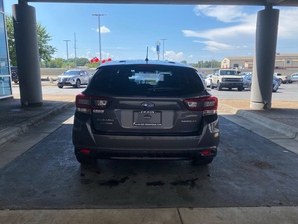 Used 2020 Subaru Impreza 2.0i AWD/4WD image 6