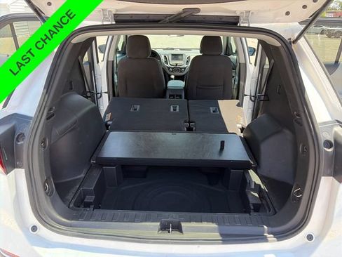 Used 2023 Chevrolet Equinox LS w/ Driver Confidence II Package AWD/4WD image 31