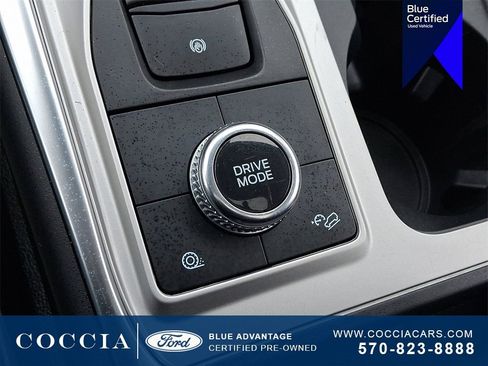 Certified 2022 Ford Explorer XLT w/ Equipment Group 202A image 27