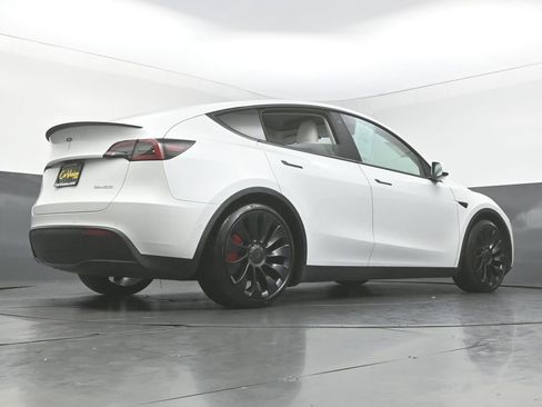Used 2022 Tesla Model Y Performance AWD/4WD image 45