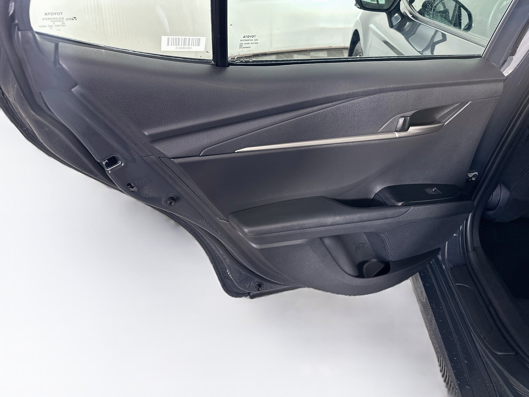 Used 2026 Toyota Camry LE FWD image 27