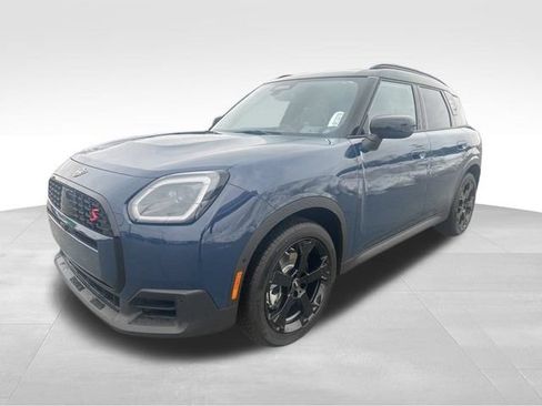 New 2026 MINI Cooper Countryman S w/ Comfort Package Max AWD/4WD image 3
