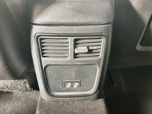 Used 2019 Dodge Charger R/T w/ Blacktop Package RWD image 27