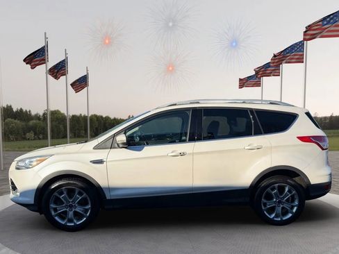 Used 2015 Ford Escape Titanium w/ Equipment Group 301A image 4