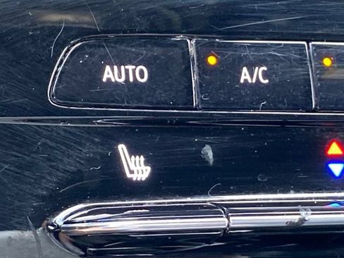 Used 2025 Buick Envista Avenir FWD image 18