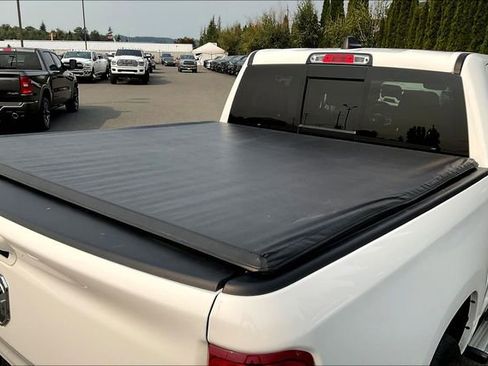 Used 2023 RAM 1500 Laramie image 24