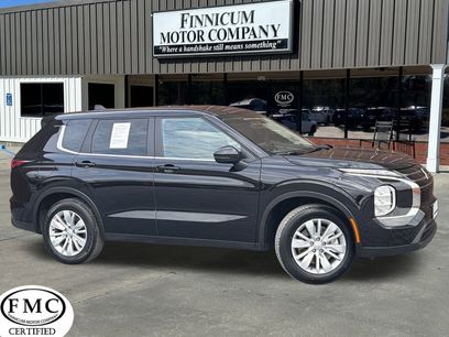 Used 2025 Mitsubishi Outlander ES