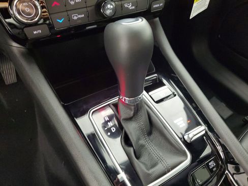 New 2026 Jeep Compass Latitude image 18