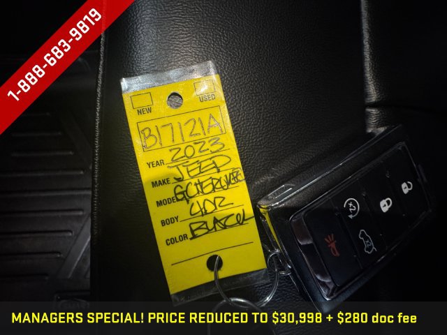 Used 2023 Jeep Grand Cherokee L Limited w/ Trailer Tow Group (B) AWD/4WD image 29