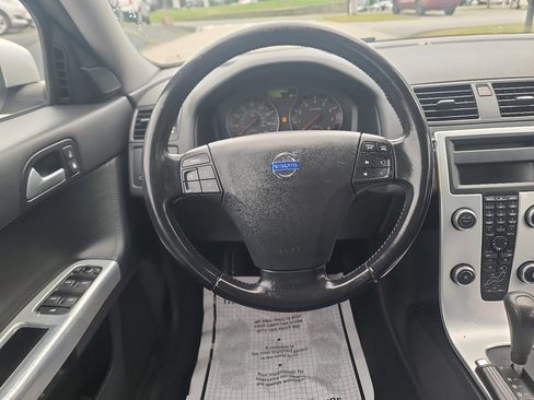 Used 2011 Volvo S40 T5 image 15