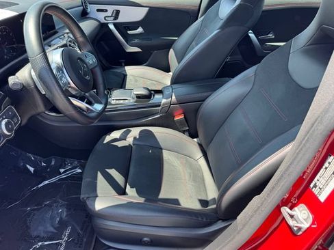 Used 2023 Mercedes-Benz CLA 250 image 12