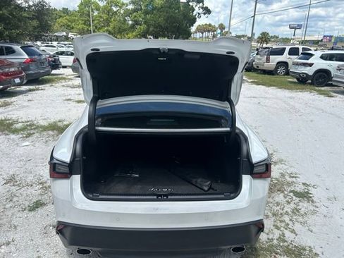 Used 2023 Lexus IS 300 w/ Comfort Package RWD image 7