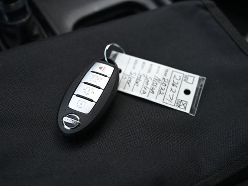 Used 2022 Nissan Sentra S FWD image 25