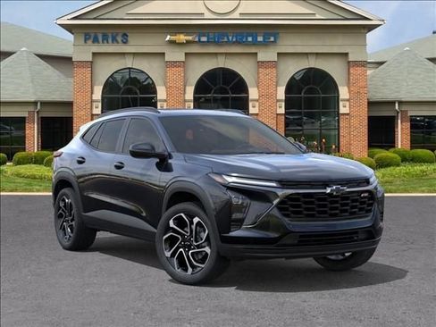 New 2026 Chevrolet Trax RS w/ Sunroof Package FWD image 8