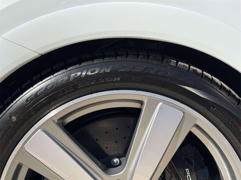 New 2026 Porsche Cayenne Turbo image 13