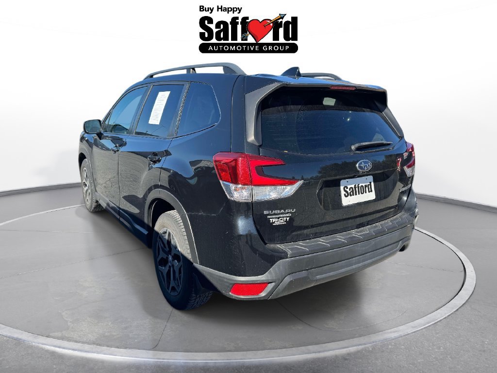 Used 2019 Subaru Forester Premium AWD/4WD image 2