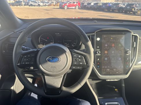 Used 2025 Subaru Forester Premium image 3