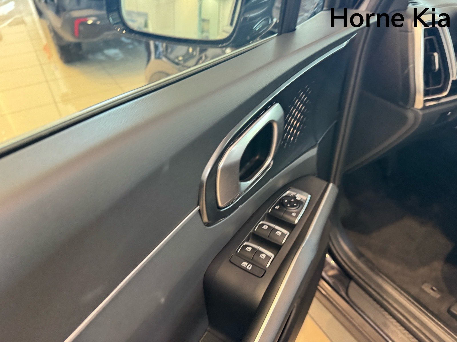 New 2026 Kia Sorento LX FWD image 10