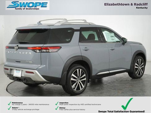 New 2025 Nissan Pathfinder Platinum w/ Cargo Package image 4