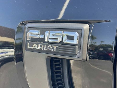 Used 2023 Ford F150 Lariat w/ FX4 Off-Road Package image 8