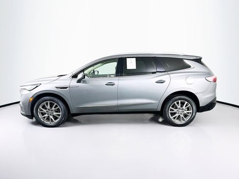 Used 2023 Buick Enclave Essence w/ Experience Buick Package image 4