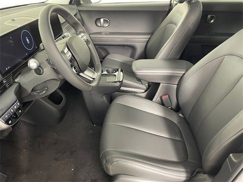 New 2026 Hyundai Ioniq 5 SEL image 2