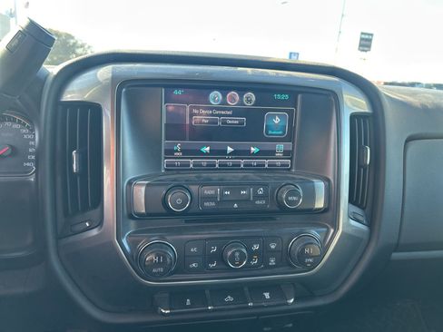 Used 2015 Chevrolet Silverado 2500 LT w/ LT Convenience Package image 11