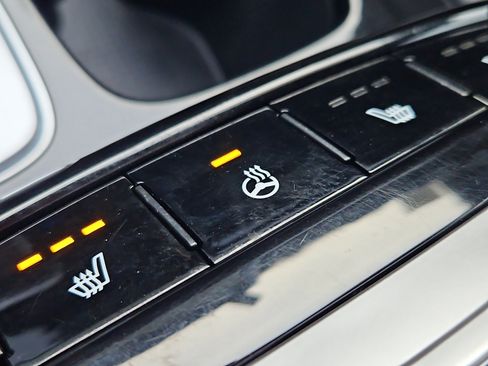 Used 2023 Hyundai Santa Cruz Limited w/ Cargo Package image 15