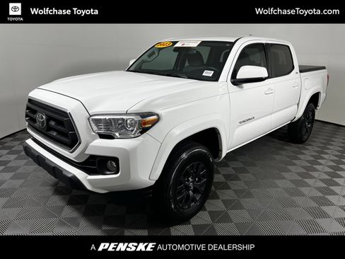 Certified 2023 Toyota Tacoma SR5 RWD image 1