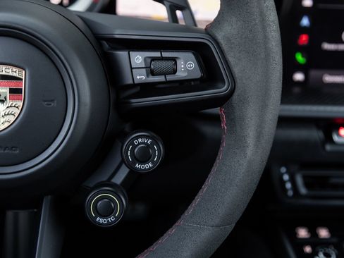 Certified 2023 Porsche 911 GT3 RS RWD image 16