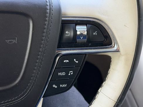 Used 2018 Lincoln Continental Black Label FWD image 38