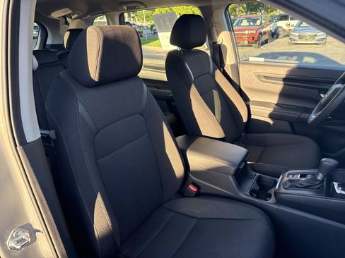 Used 2024 Honda CR-V LX image 27