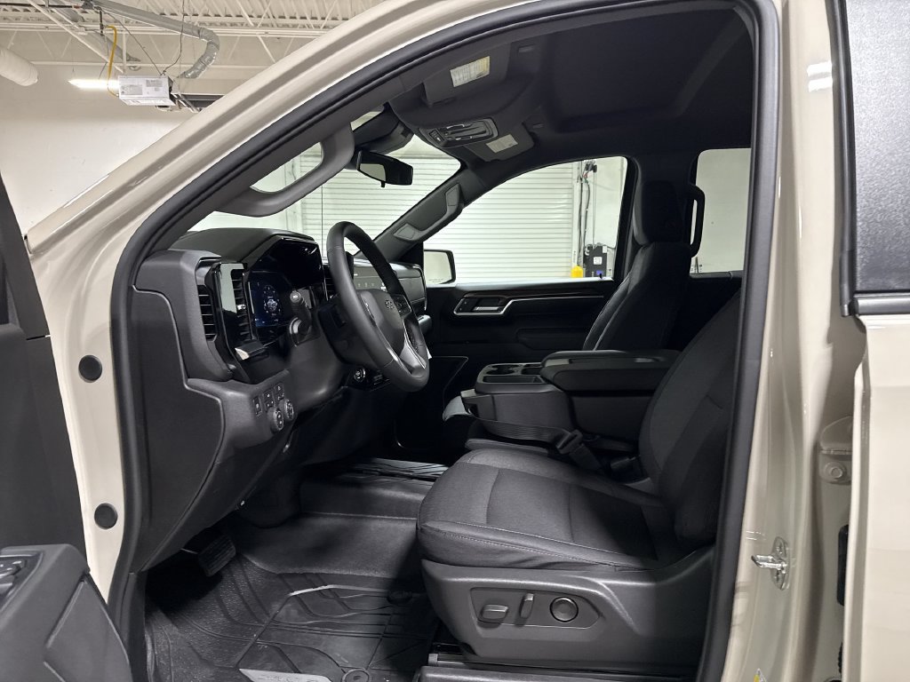 New 2026 Chevrolet Silverado 1500 RST w/ RST Select Package AWD/4WD image 20