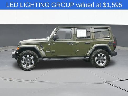 Used 2022 Jeep Wrangler Unlimited Sahara AWD/4WD image 8