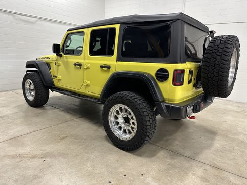 Used 2023 Jeep Wrangler Unlimited Rubicon w/ Safety Group AWD/4WD image 8