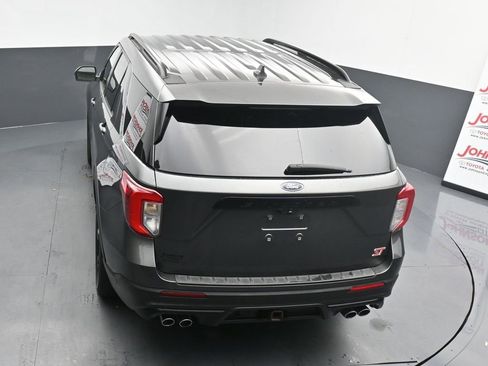 Used 2020 Ford Explorer ST w/ ST Street Pack image 15