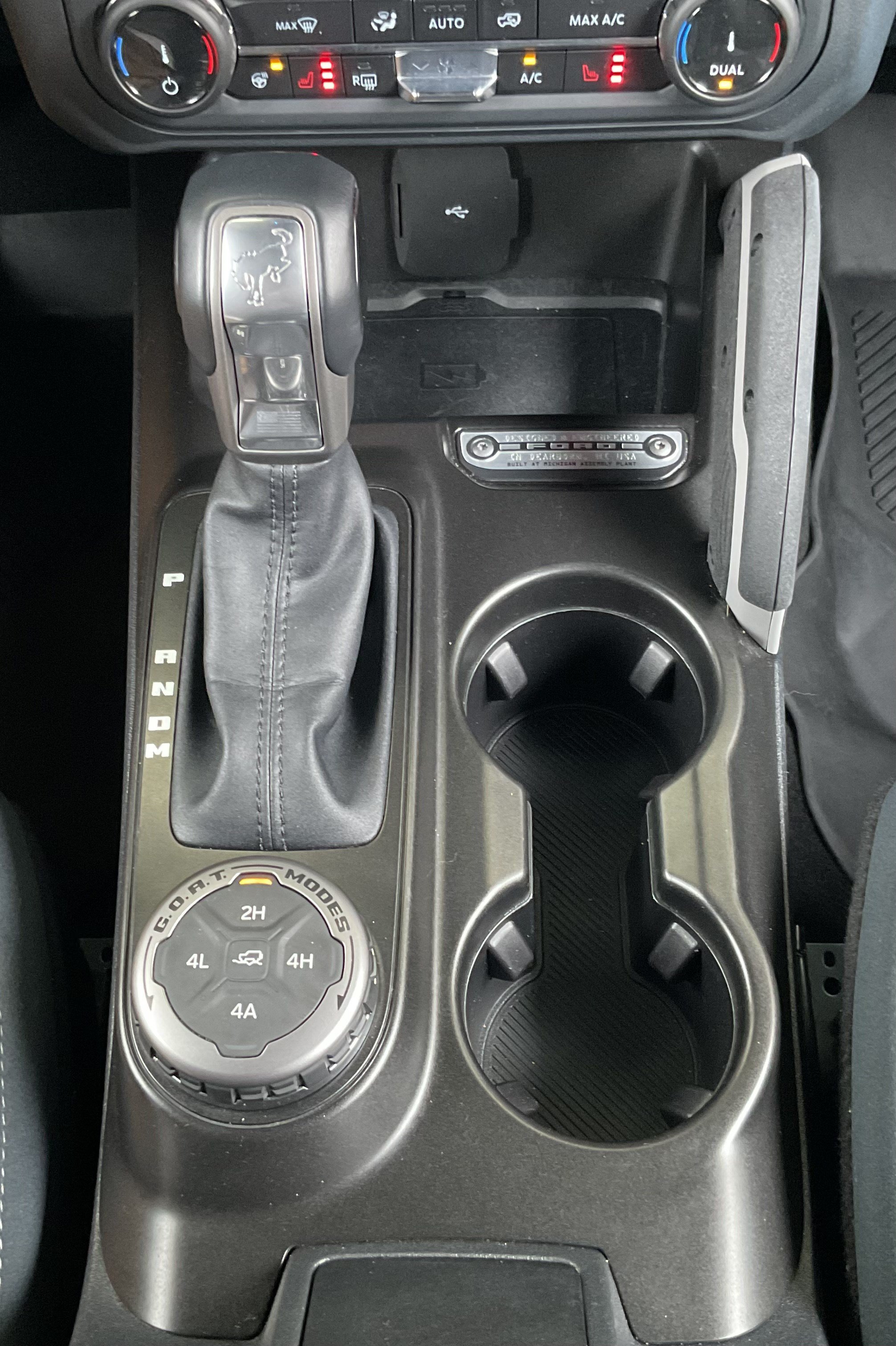 Used 2022 Ford Bronco Outer Banks AWD/4WD image 16